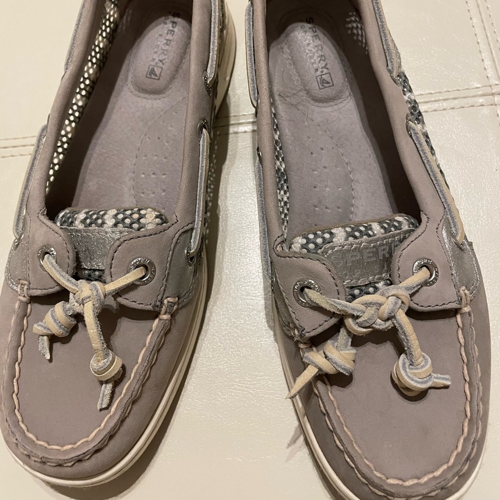 Sperry Topsiders never worn size 6